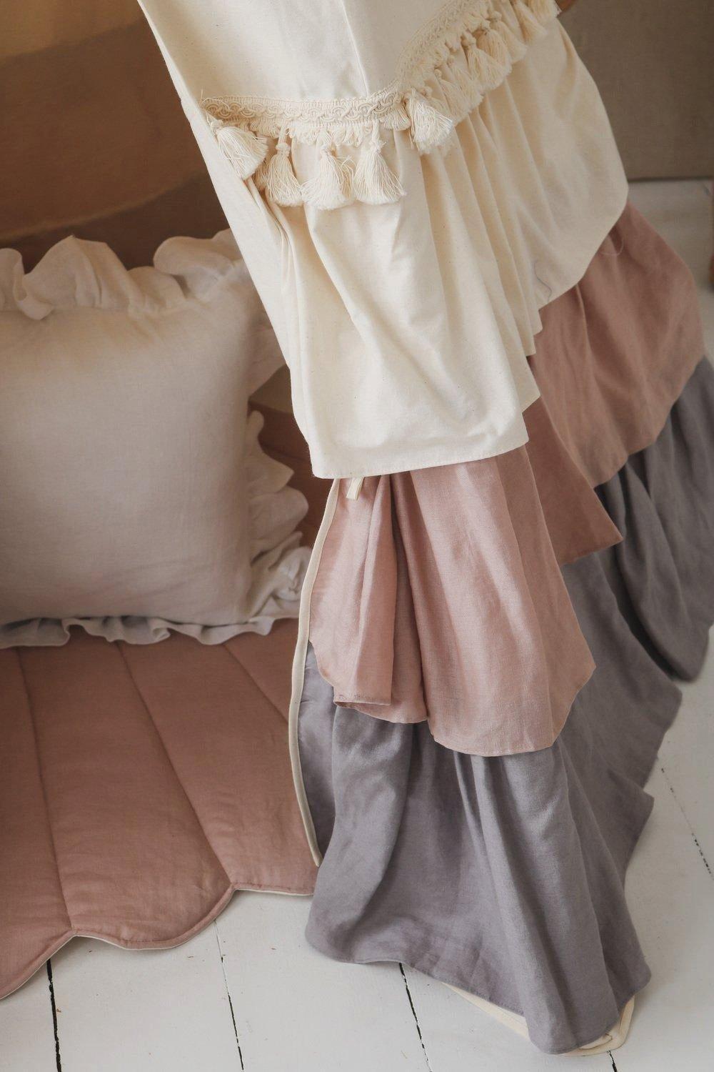 “Powder Frills” Teepee Tent with Frills image number 2
