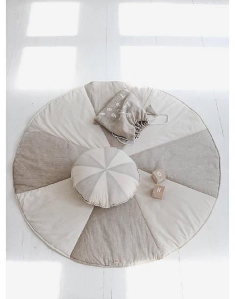 “Cream Candy” Round Patchwork Mat