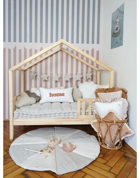 “Cream Candy” Round Patchwork Mat