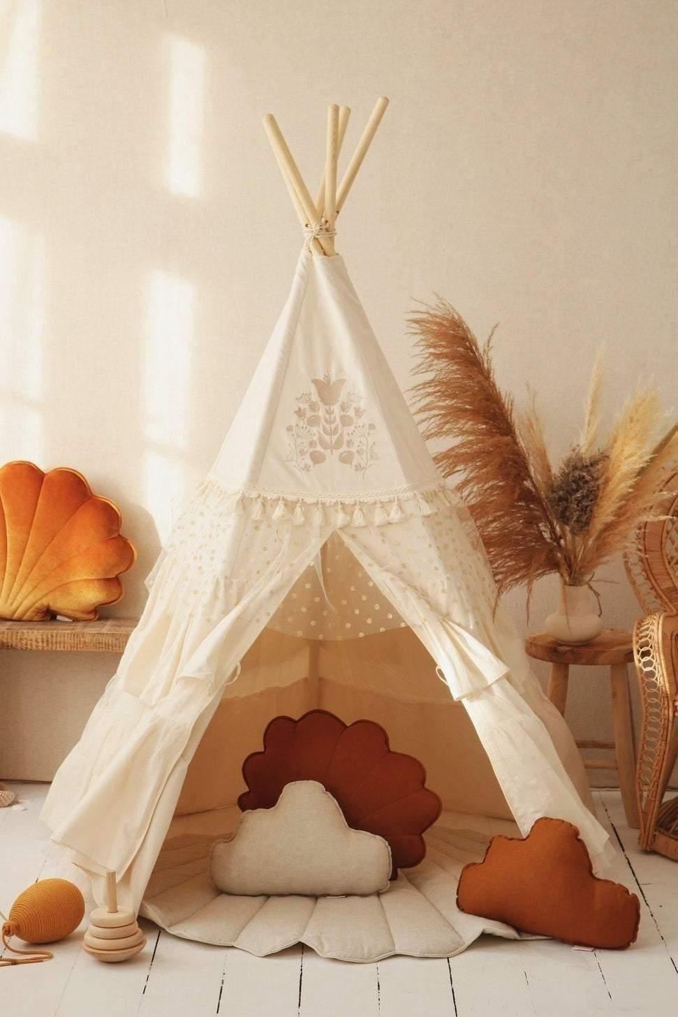 “Boho” Teepee Tent with Frills and "Caramel" Mat with Frill Set image number 3