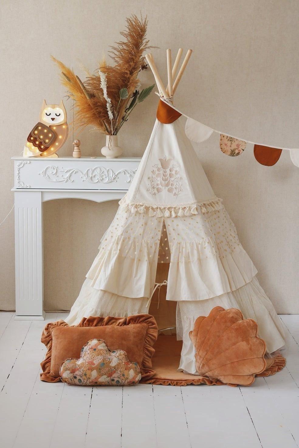 “Boho” Teepee Tent with Frills and "Caramel" Mat with Frill Set image number 1