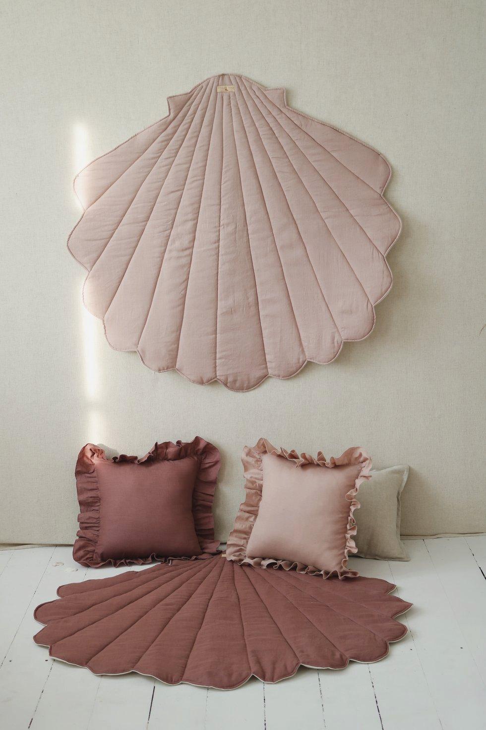 Linen “Powder Pink” Shell Mat image number 2