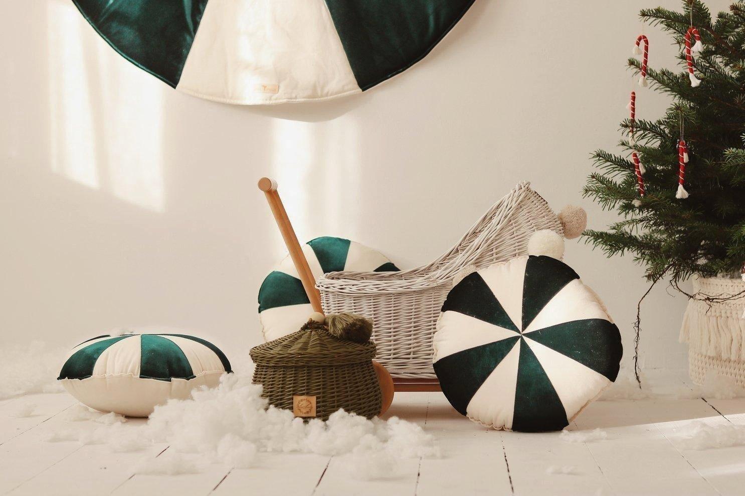 “Green Circus” Round Patchwork Pillow image number 4