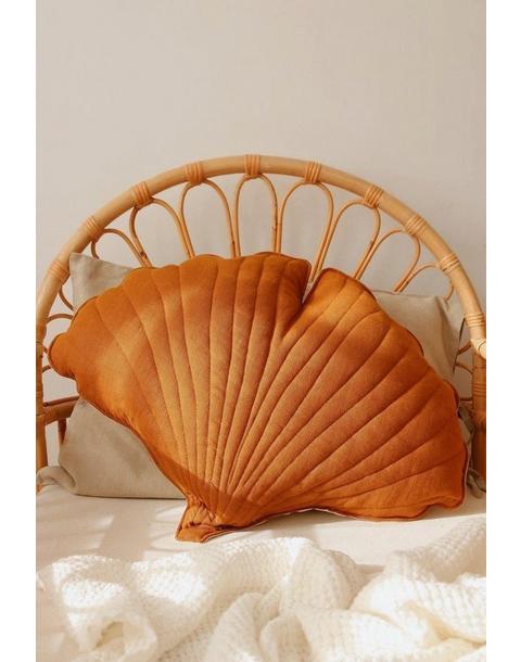Linen “Caramel” Ginkgo Leaf Pillow