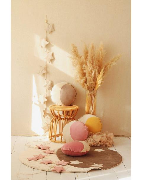 Velvet “Cream Dust” Garland with Stars