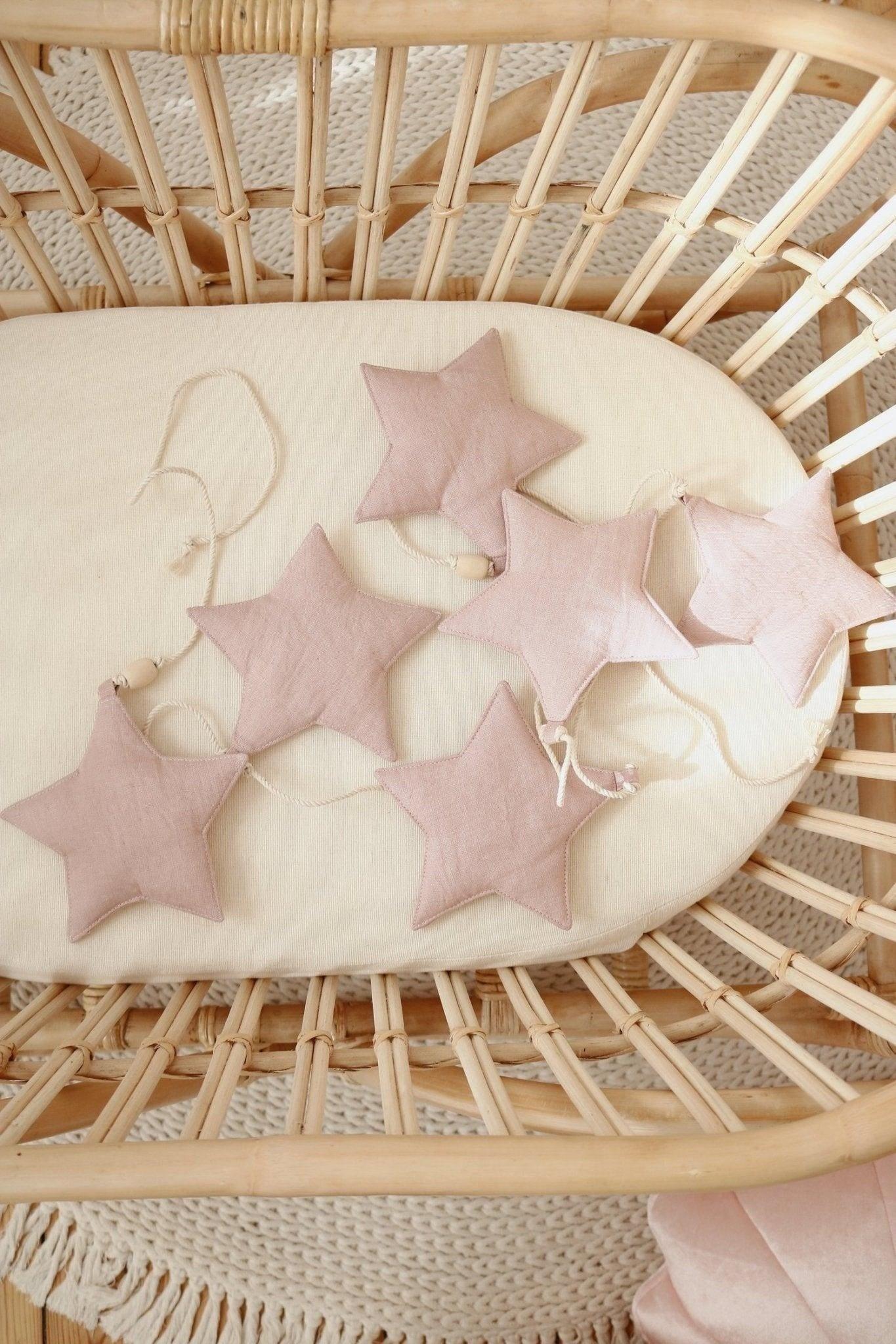 Linen “Pink Powder” Garland with Stars image number 2