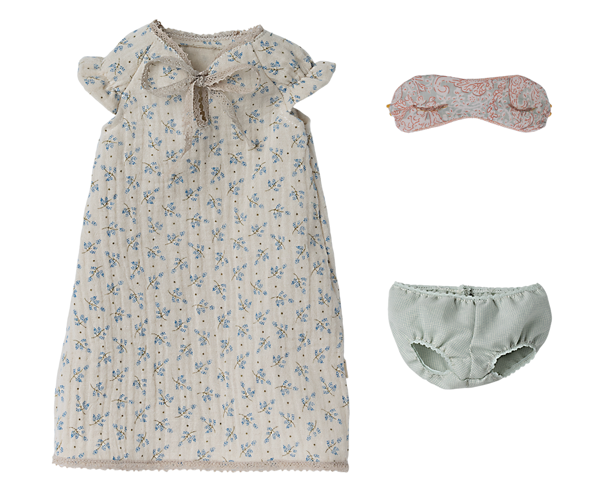 Maxi Mouse in Nightgown image number 2