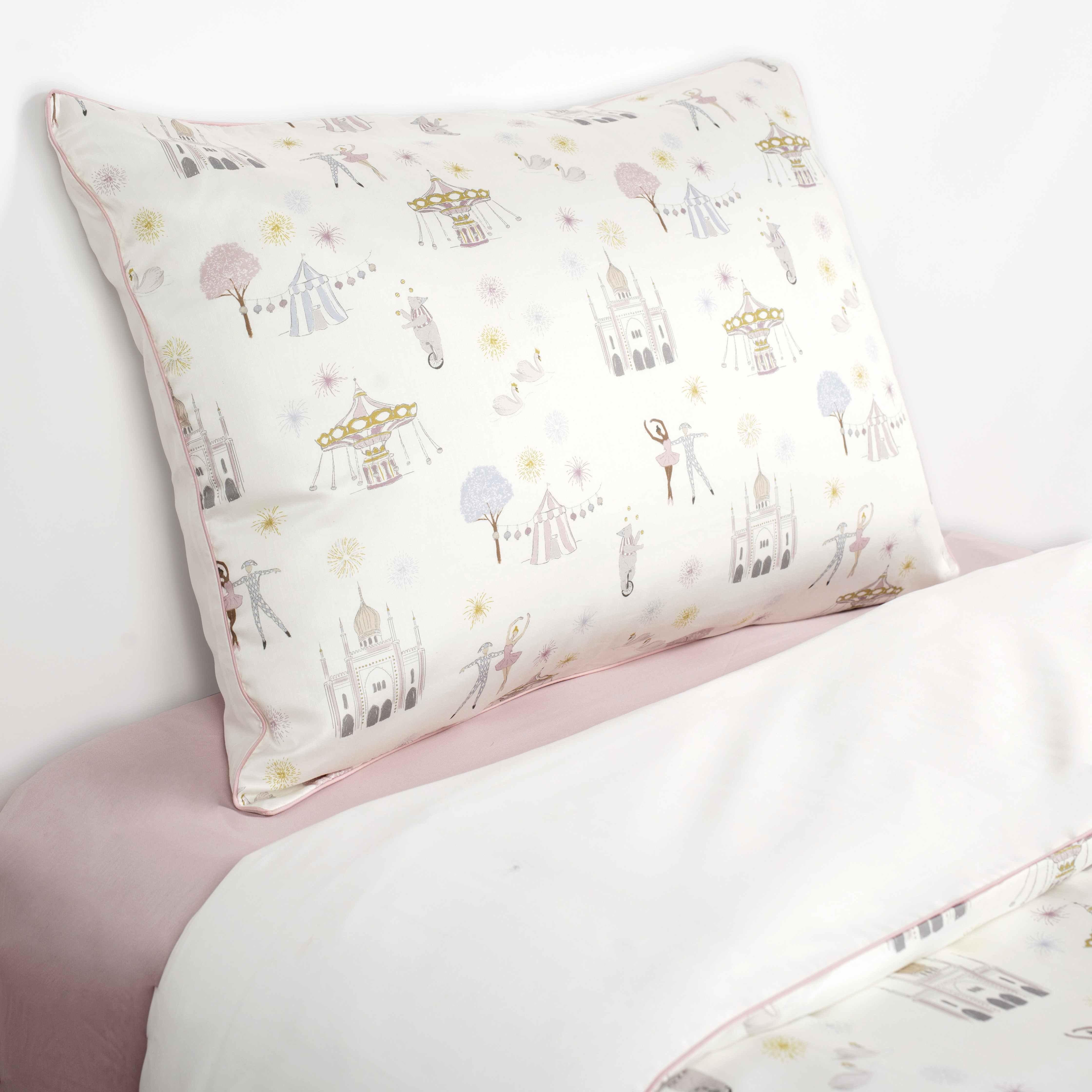 Adventures in Wonderland Twin Set - Rose