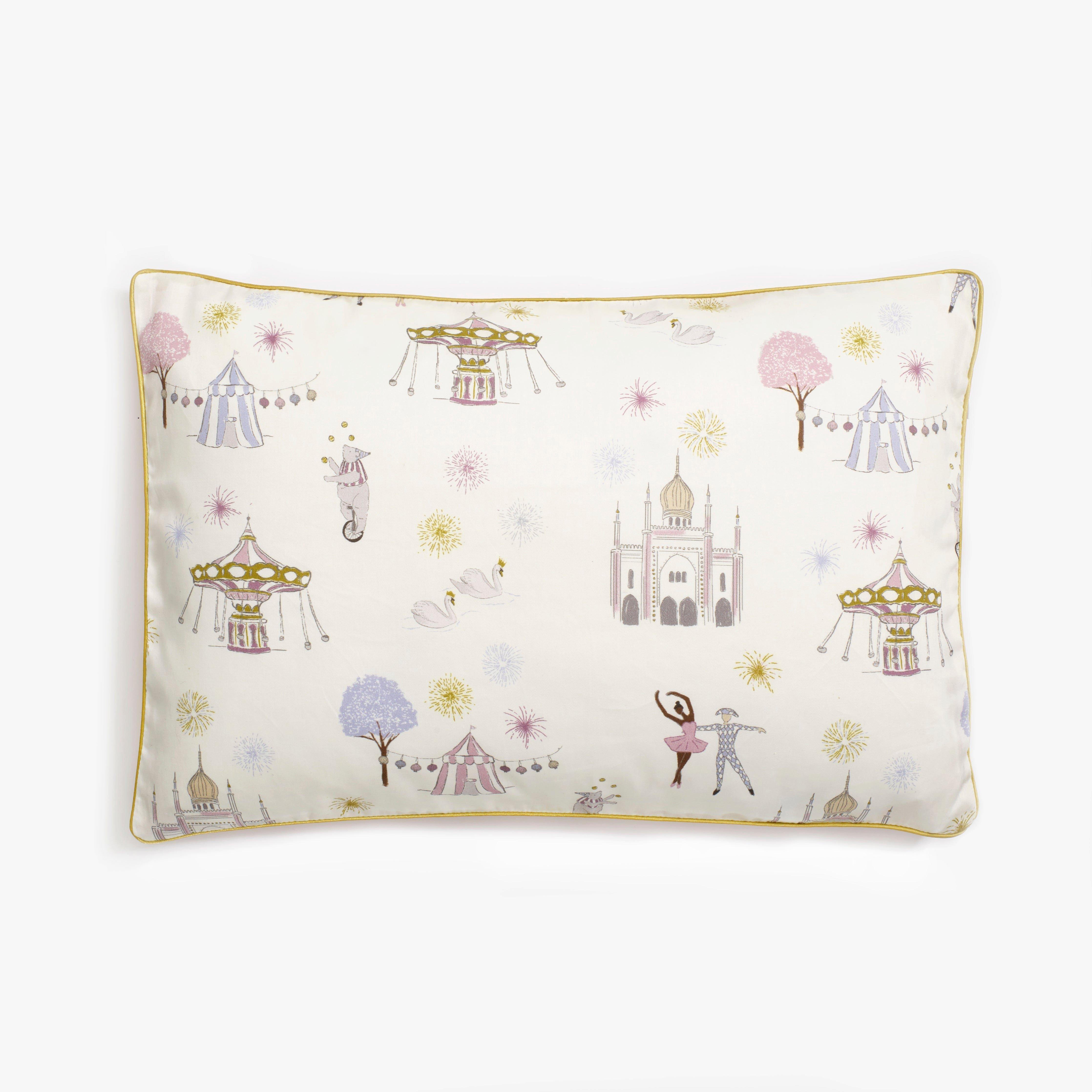 Adventures in Wonderland Toddler Pillow Set - Rose