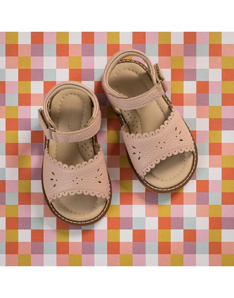 Classic Sandal with Scallop Toddlers Pink
