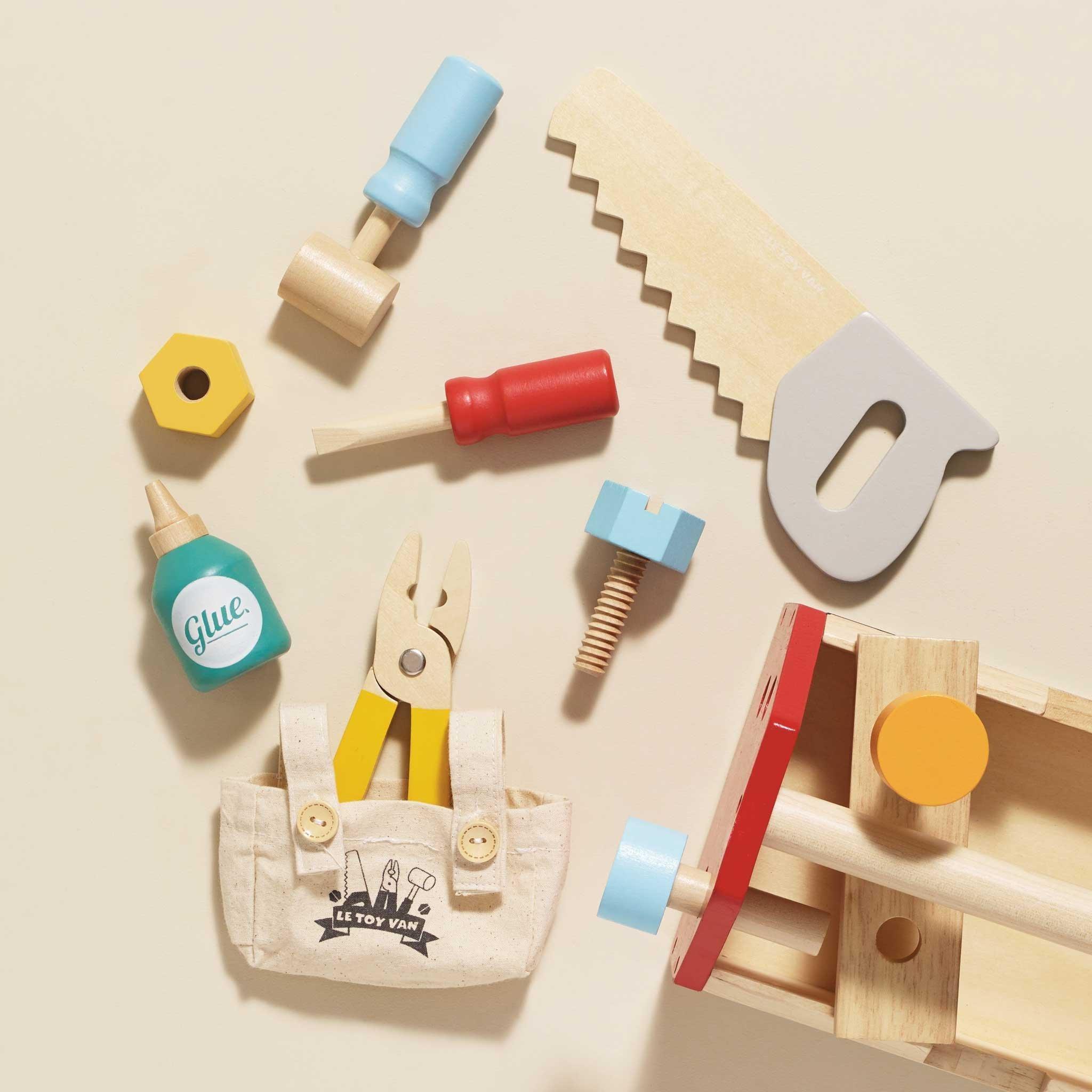 Tool Box & Wooden Tools - 11 Accessories image number 3