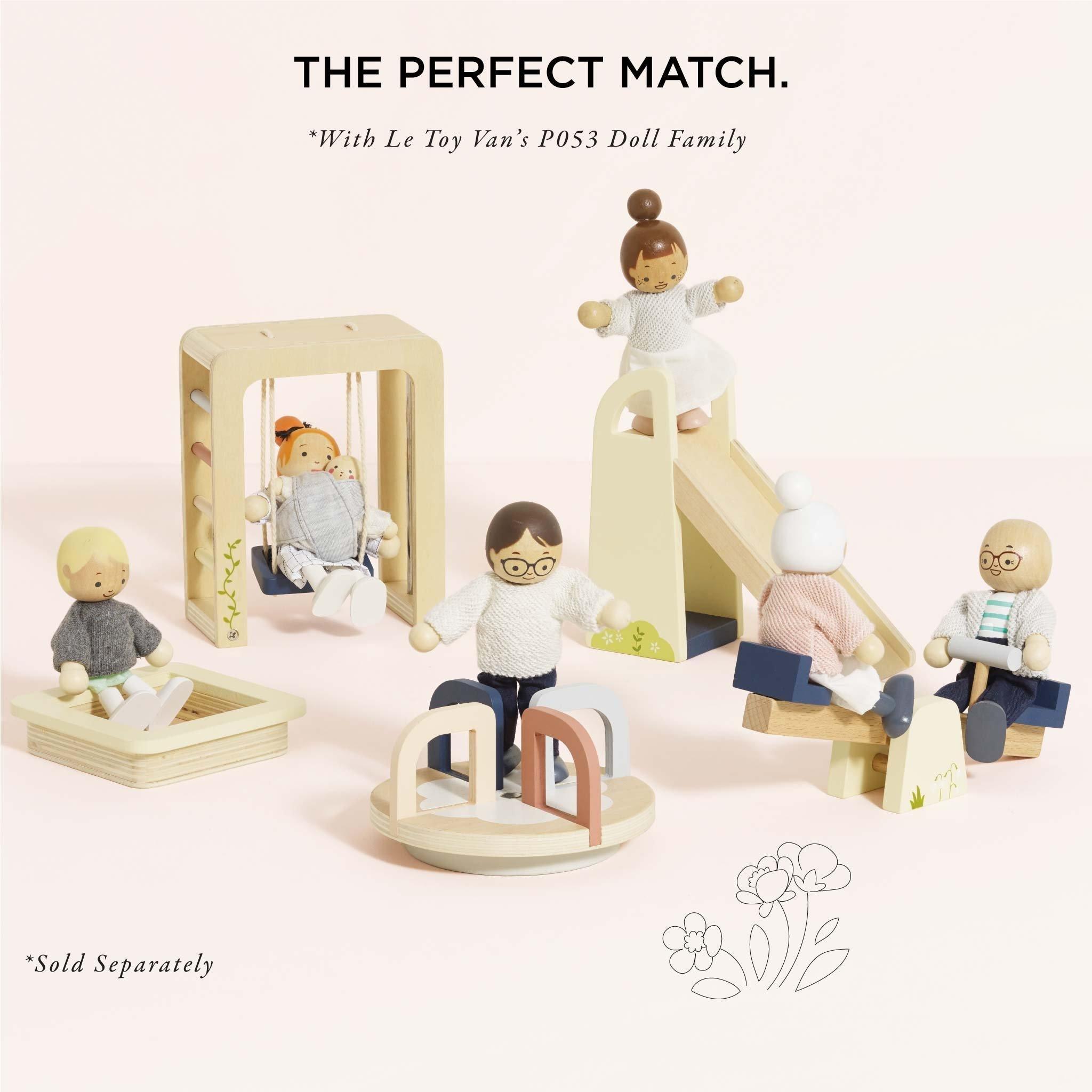Wooden Dolls house Outdoor Play Furn – 5 Piece image number 2