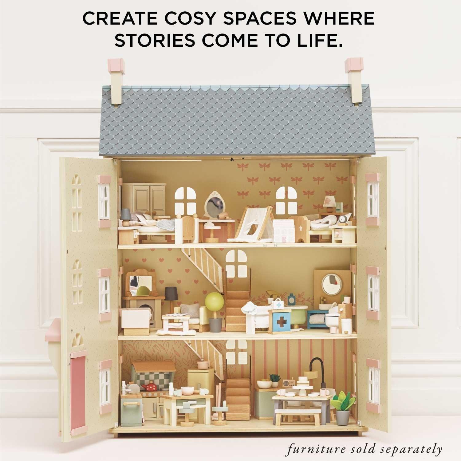 Cherry Tree Hall Wooden Dolls House image number 4
