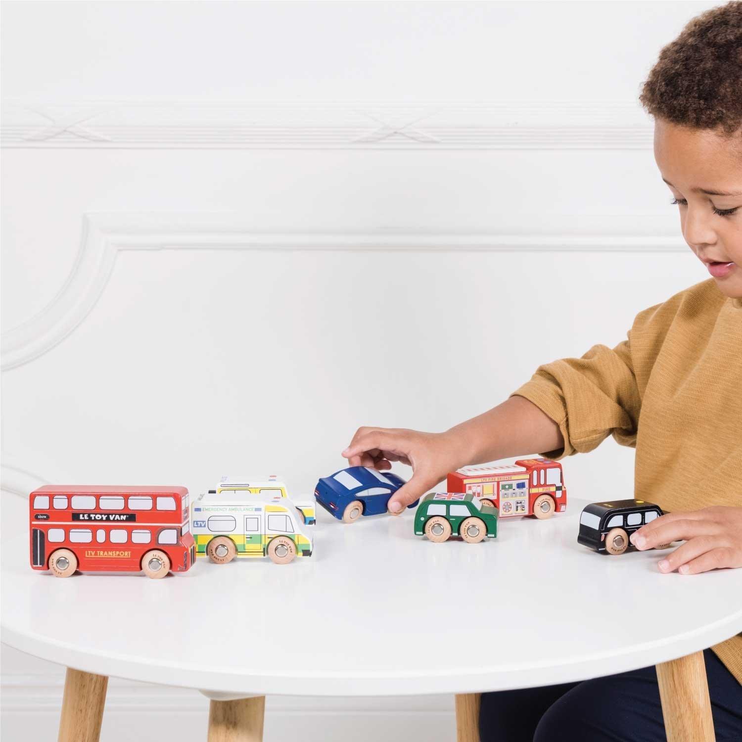 London Toy Car Set - 7 Piece image number 3