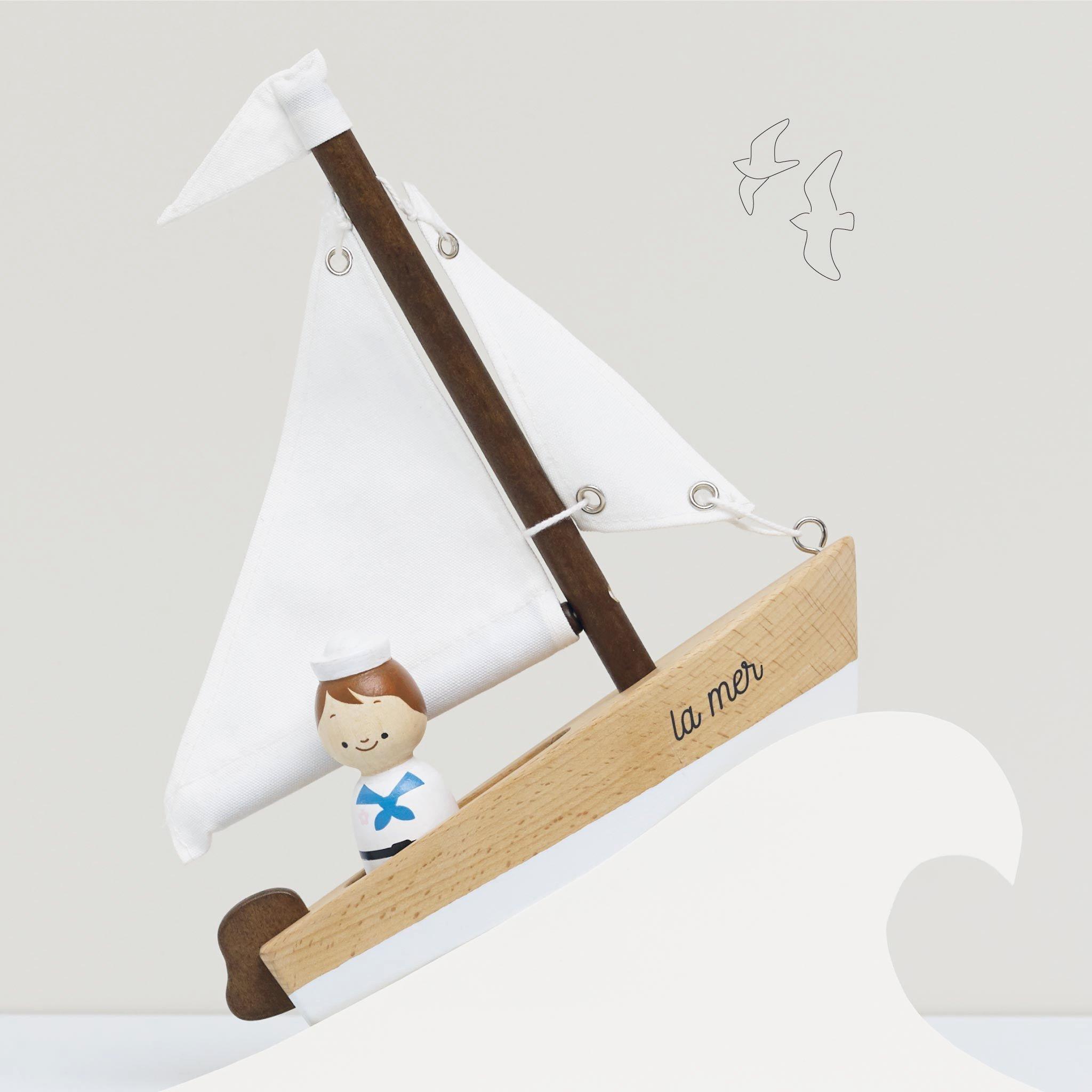 Wooden Sailing Boat & Captain image number 3