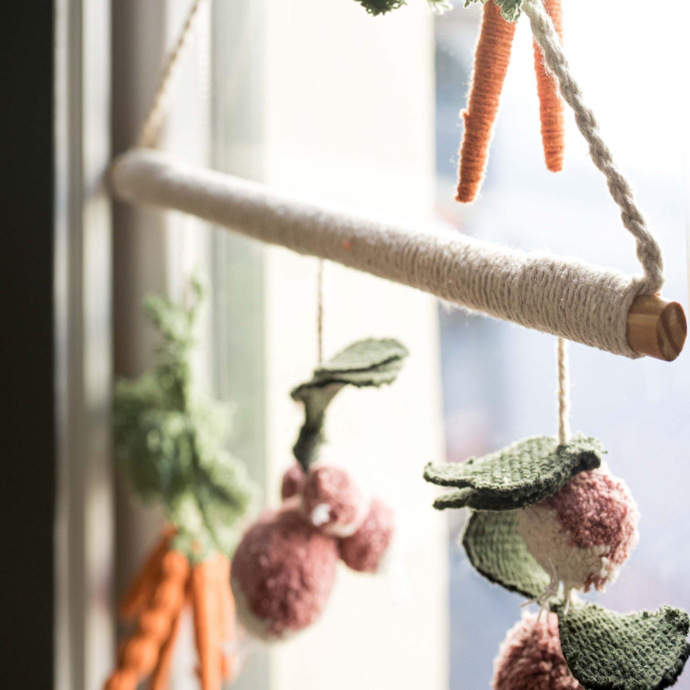 Wall Hanger Veggies image number 2