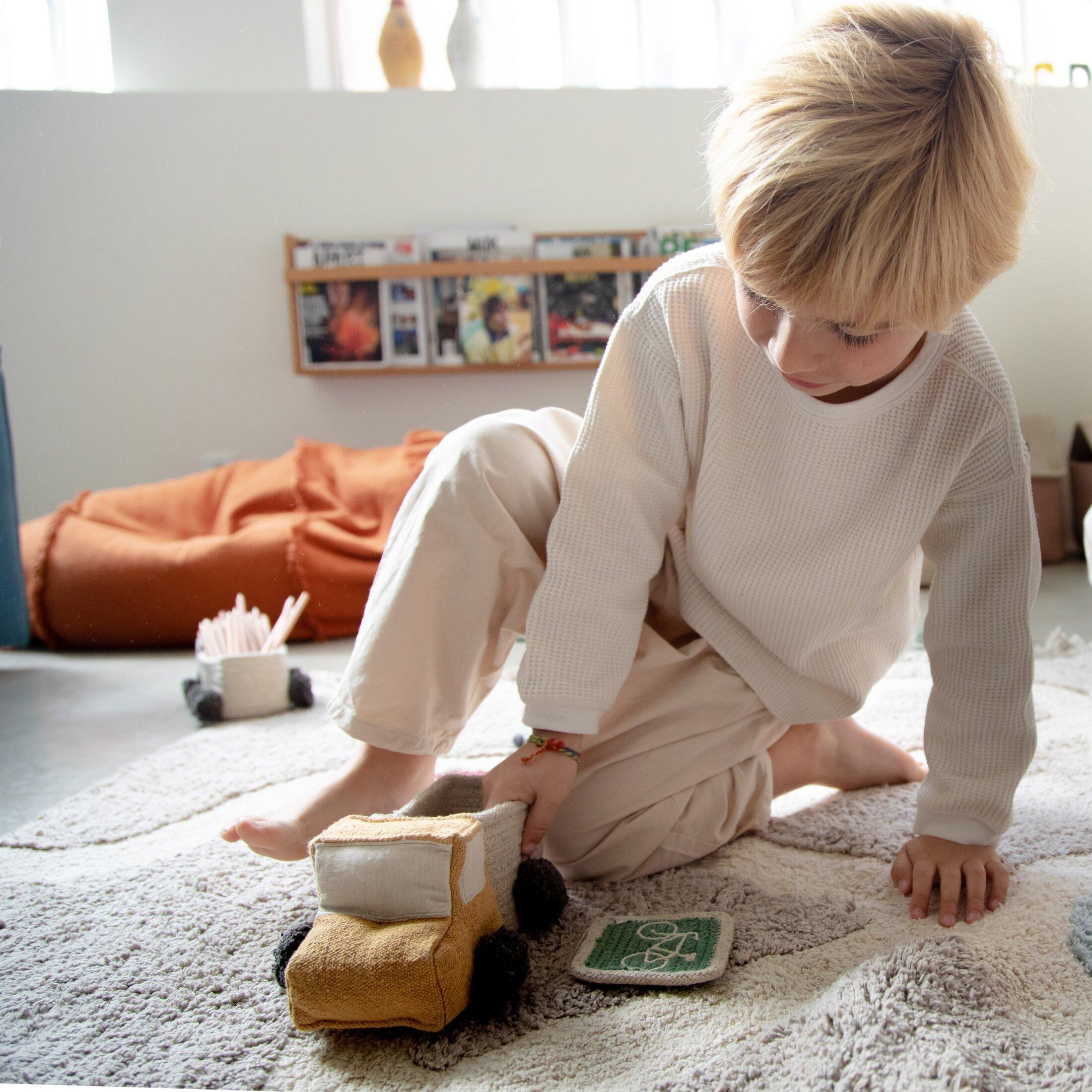 Set of Mini Play Baskets Truck image number 3