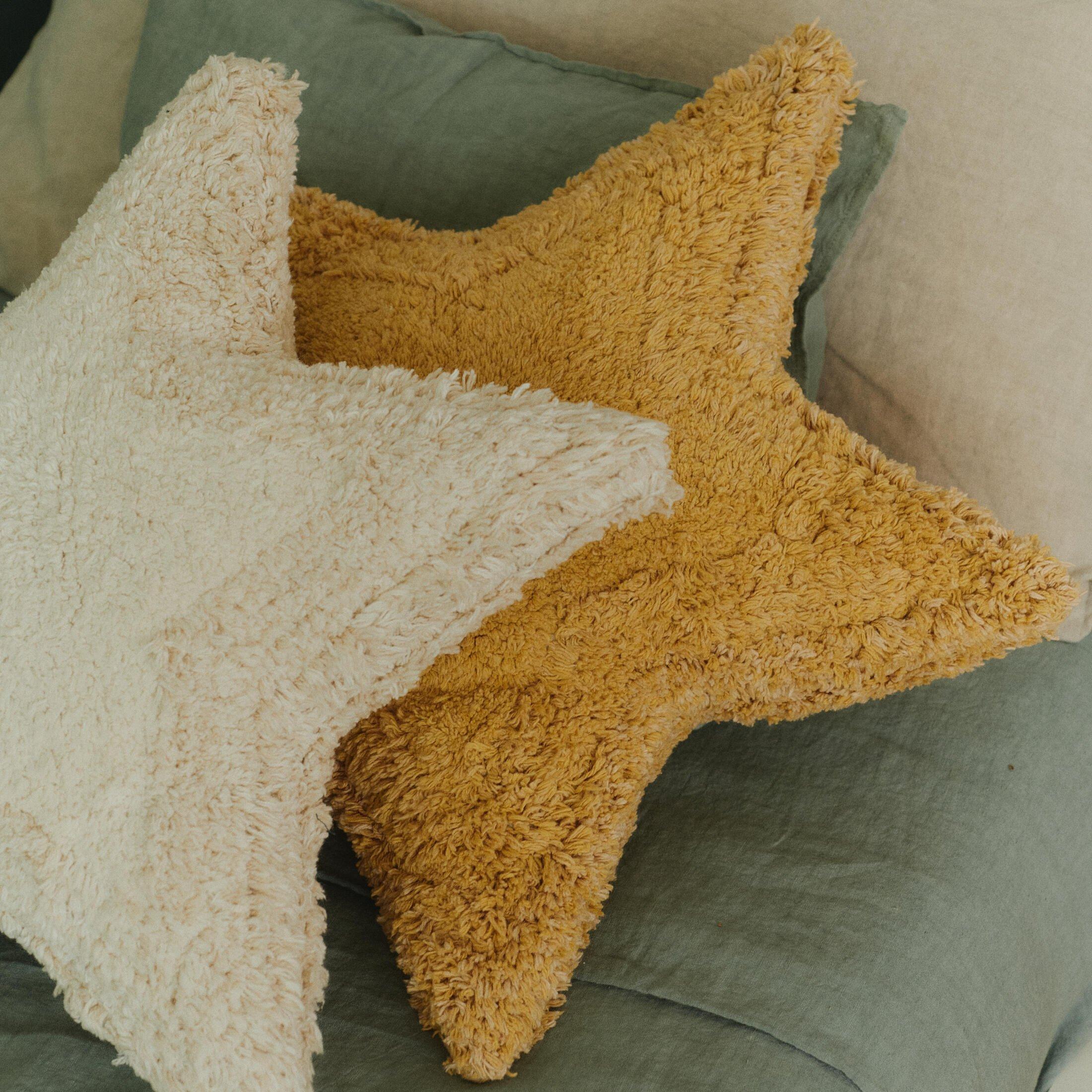 Cushion Stella Honey image number 2