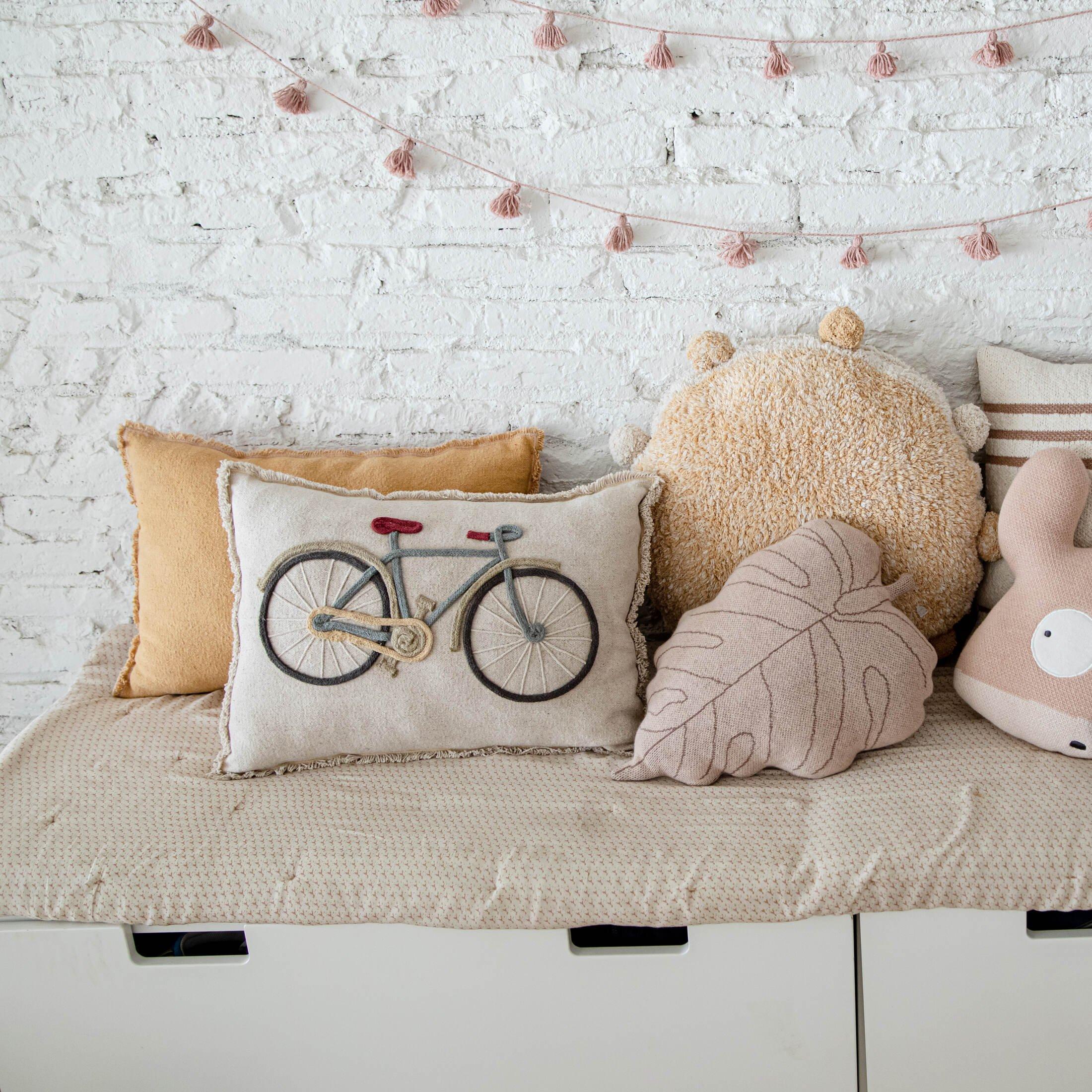 Floor Cushion Bike image number 1