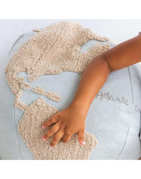 Pouf World Map