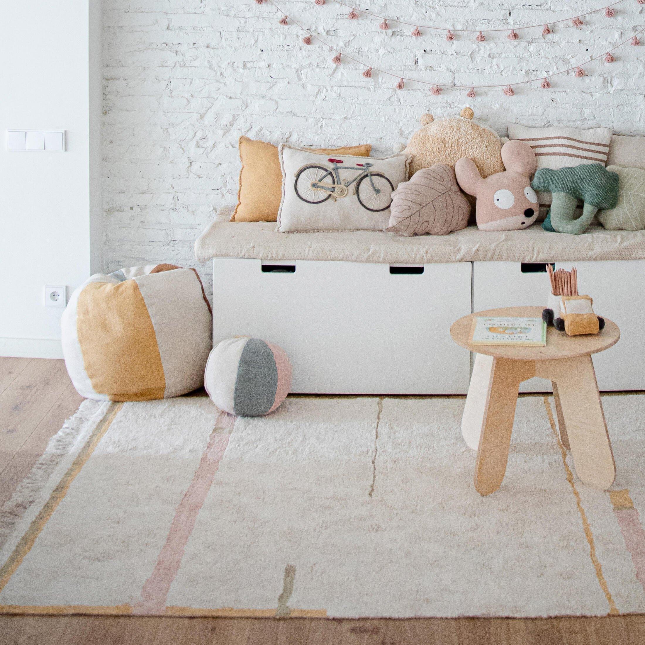 Cushion Ball image number 3