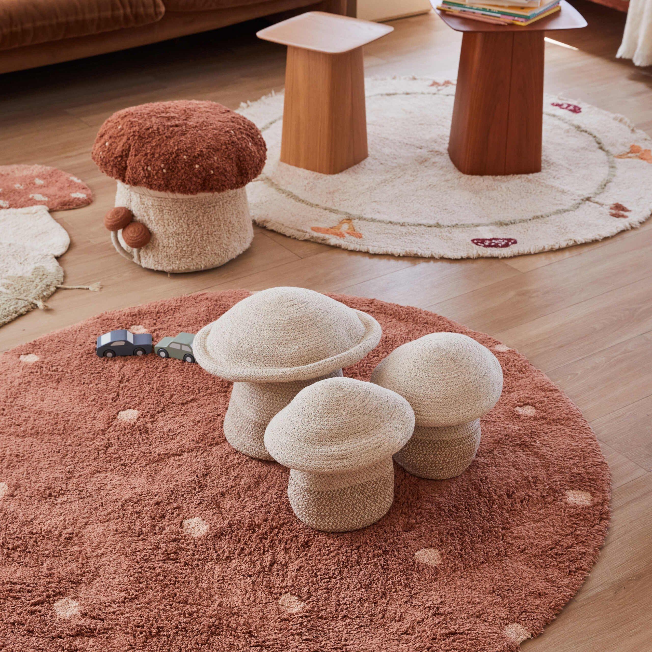 Washable Rug Round Dot Chestnut image number 1
