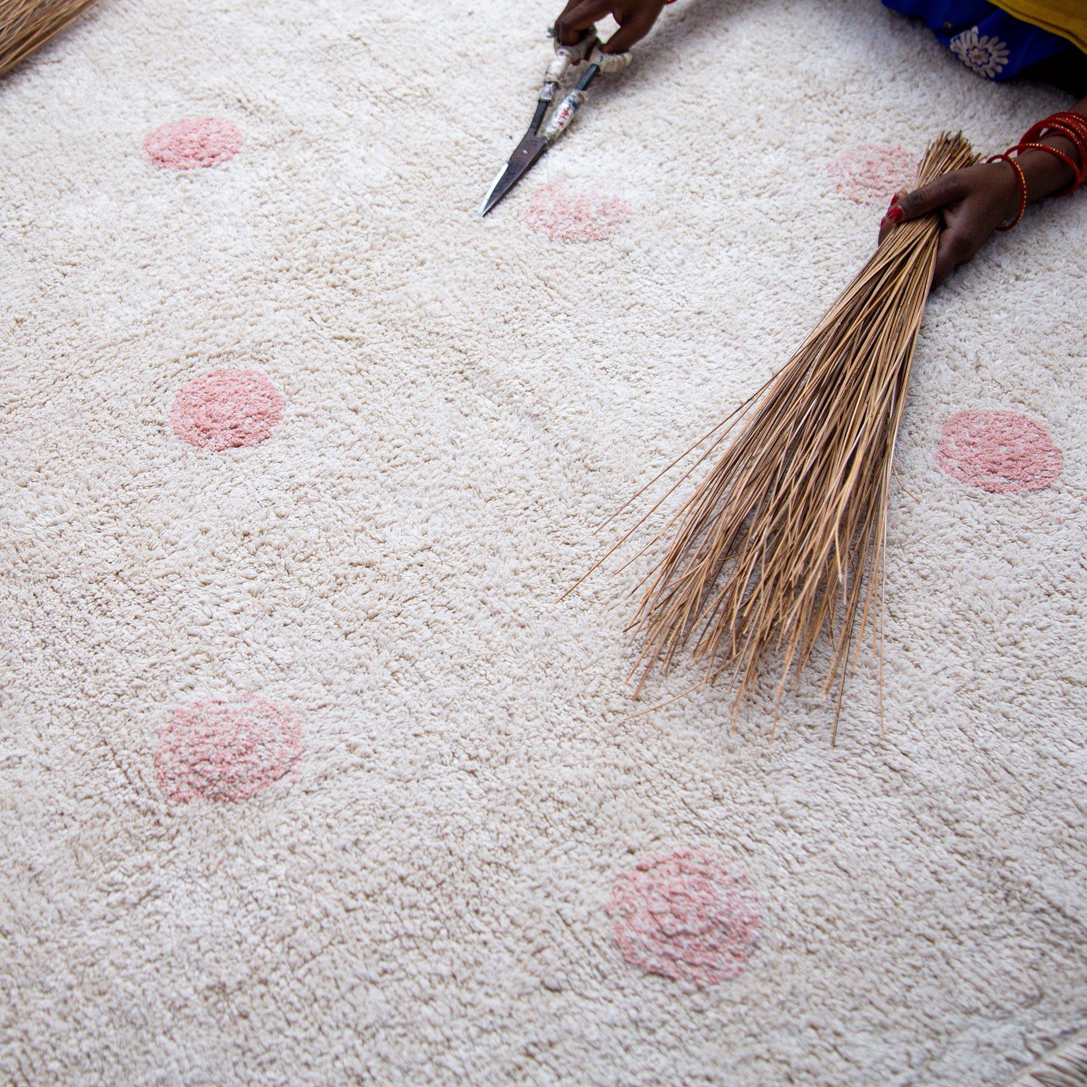Washable Rug Hippy Dots Vintage Nude image number 3