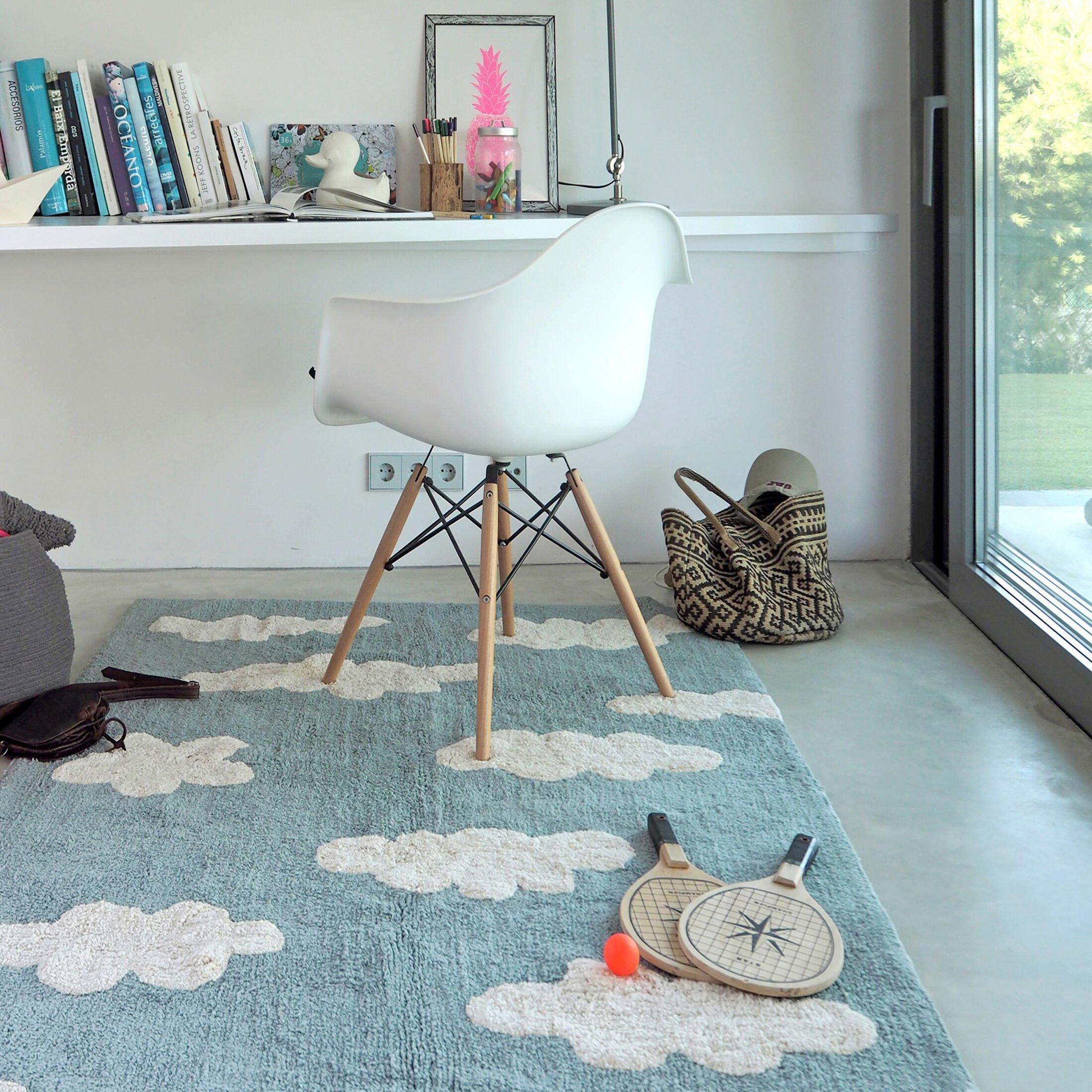 Washable Rug Clouds Vintage Blue image number 1