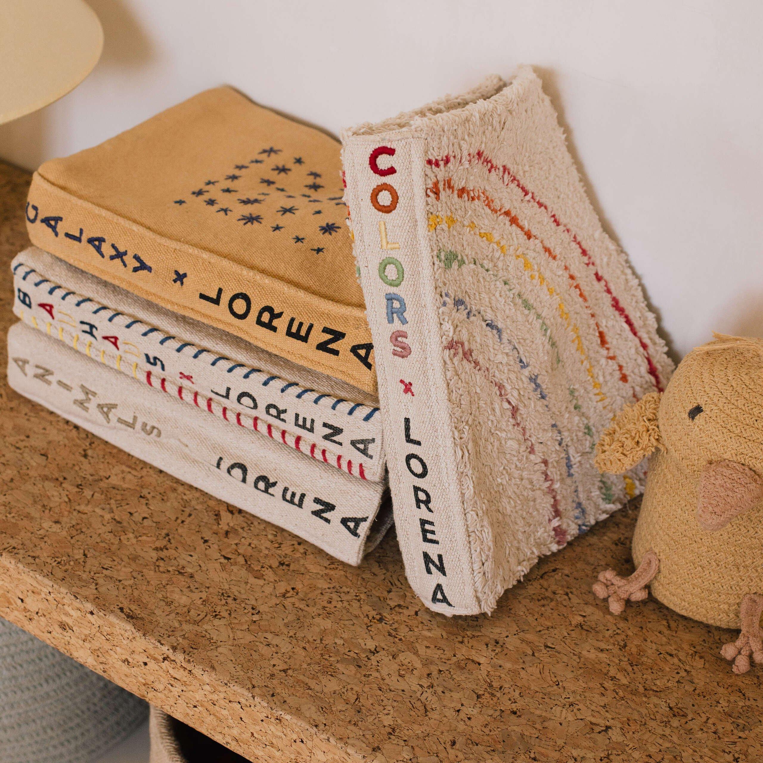 Sensory Book Colours image number 1
