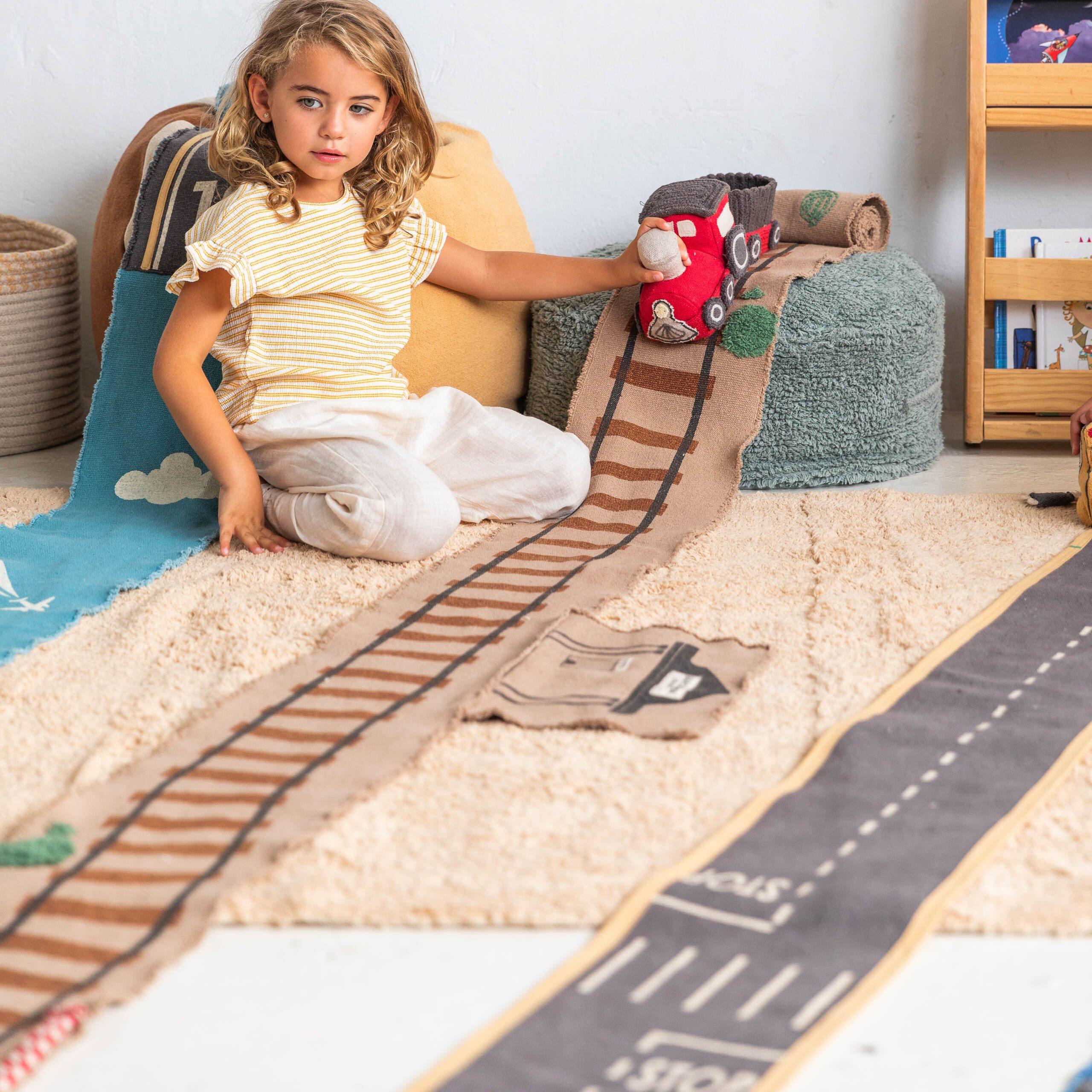 Ride & Roll Train image number 2