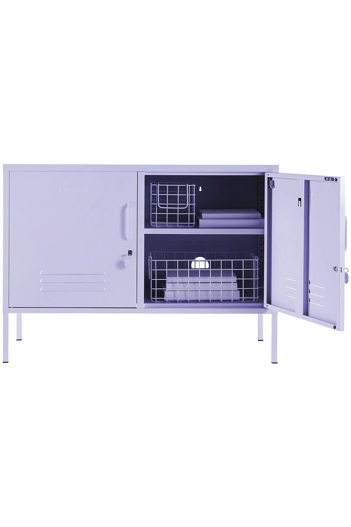 The Lowdown in Lilac image number 1