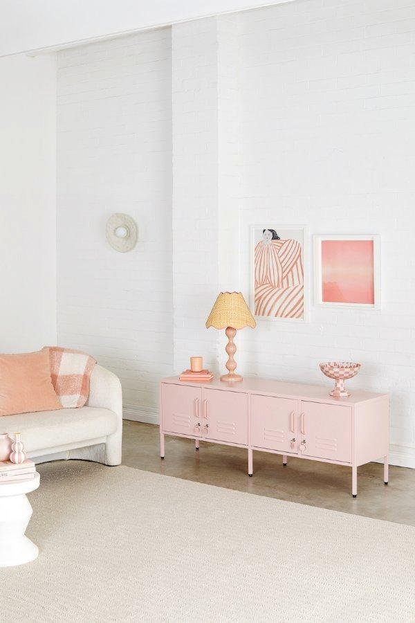 The Standard in Blush image number 3