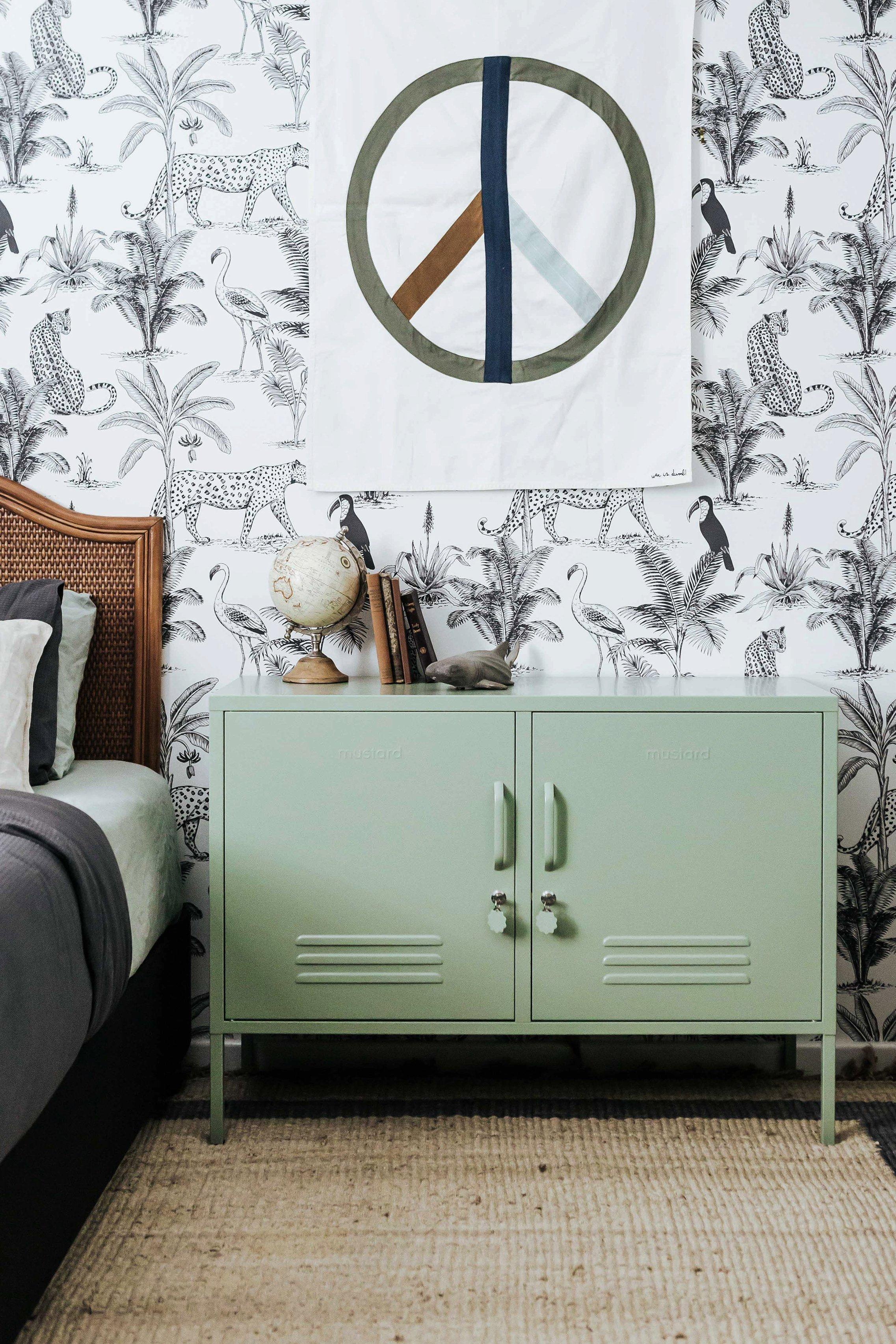 The Lowdown in Sage image number 3