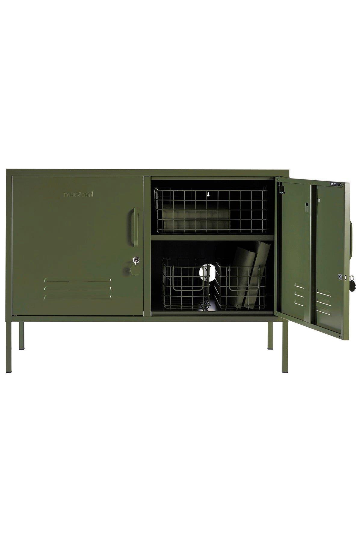 The Lowdown in Olive image number 1