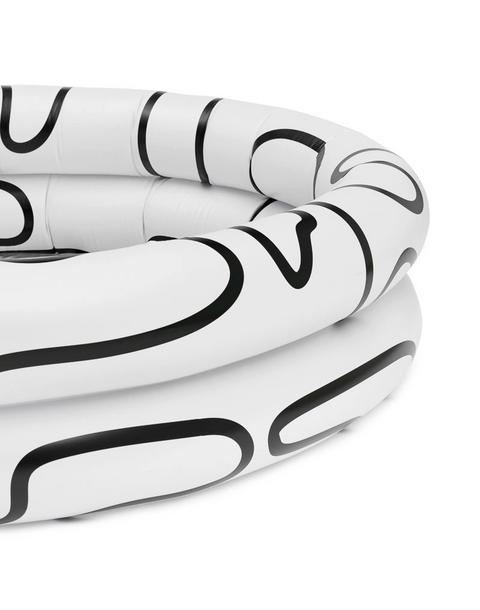 Wavy Bjorne Inflatable Pool