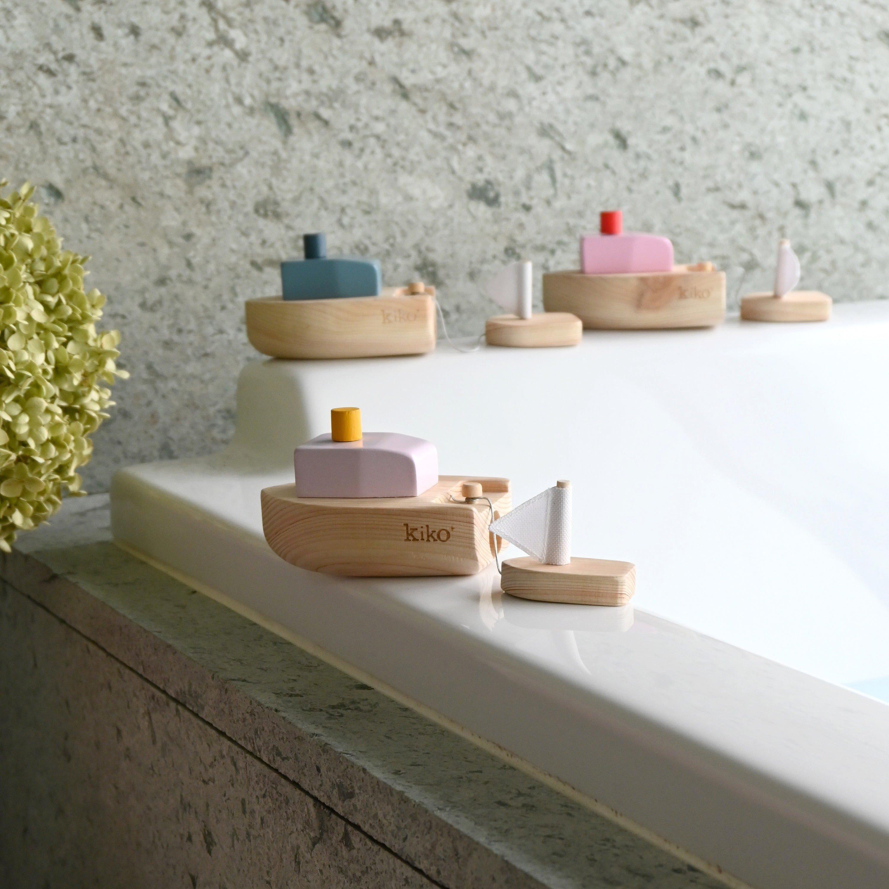 Ofune Wind-Up Wooden Boat - Lavender image number 1