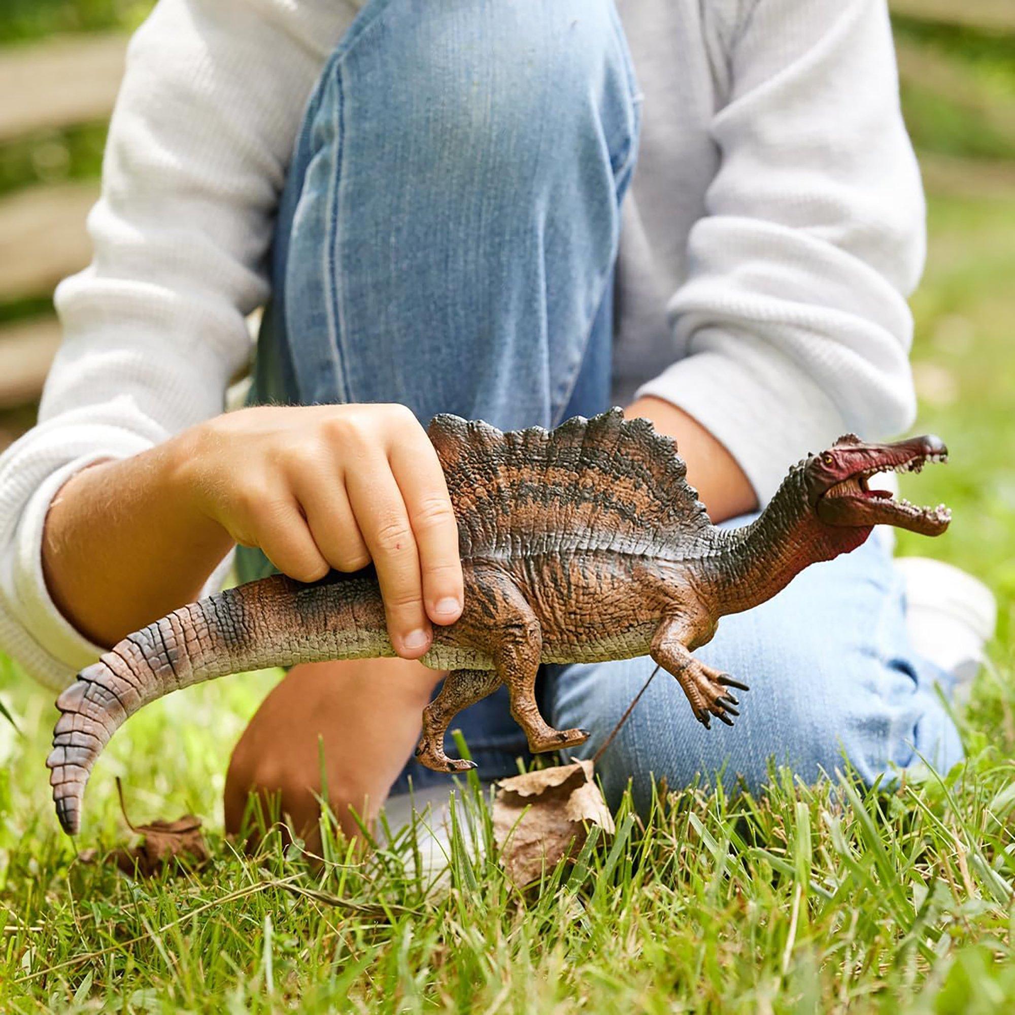 Dinosaurs: Spinosaurus image number 2