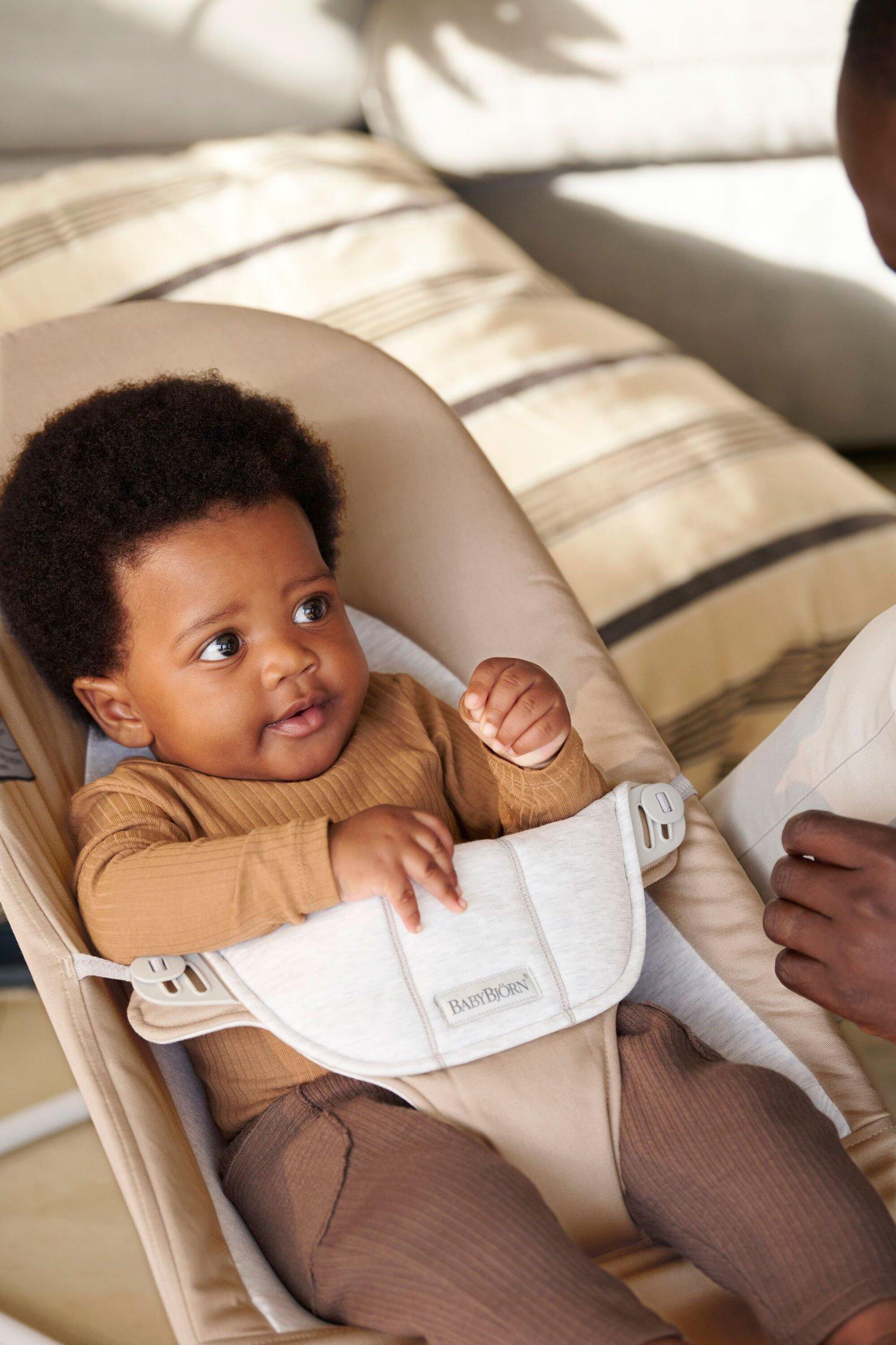 Baby Bouncer Bliss Bundle: Woven/Jersey | Beige/Gray image number 1