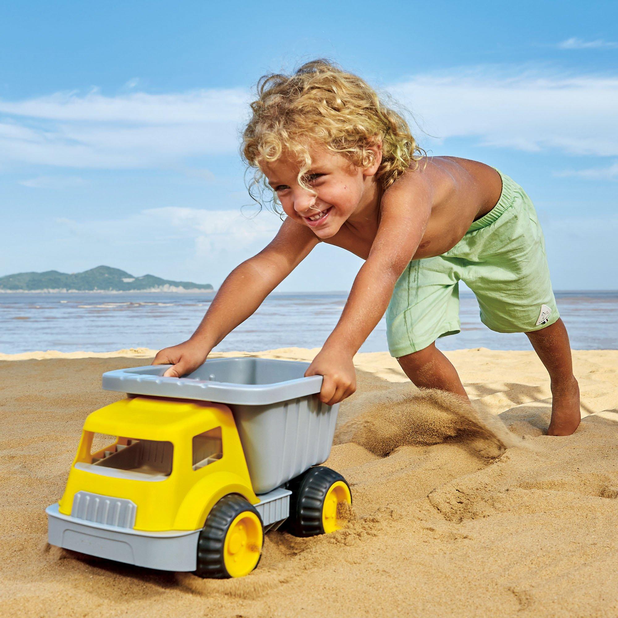 Load & Tote Dump Truck image number 2
