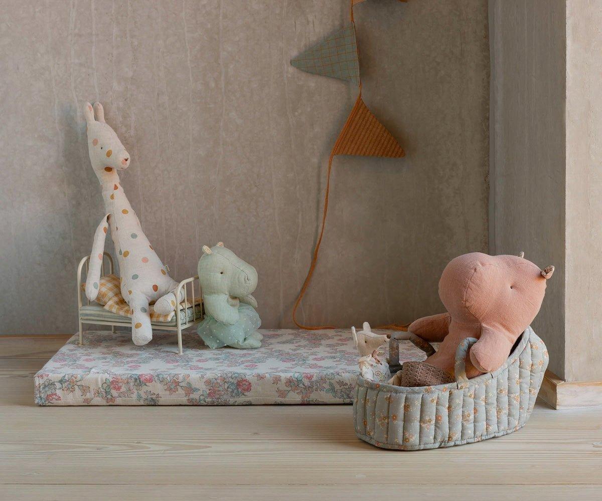 Large Blue Carry Cot image number 1