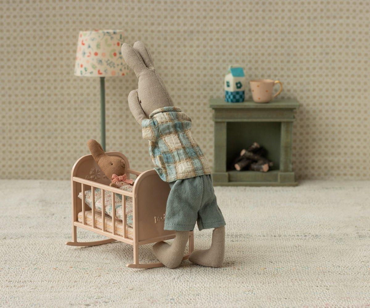 Classic Rabbit in Shirt & Shorts, Size 1 image number 1
