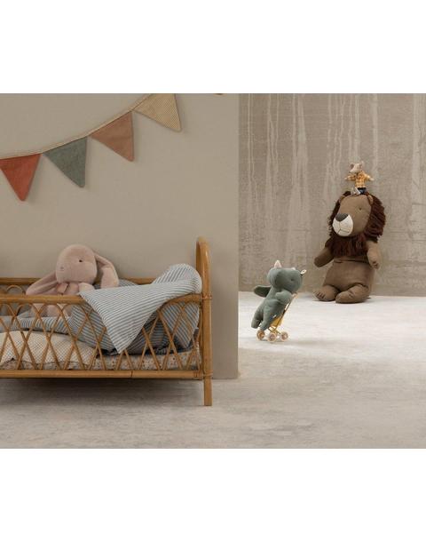 Pine Rhino, Small