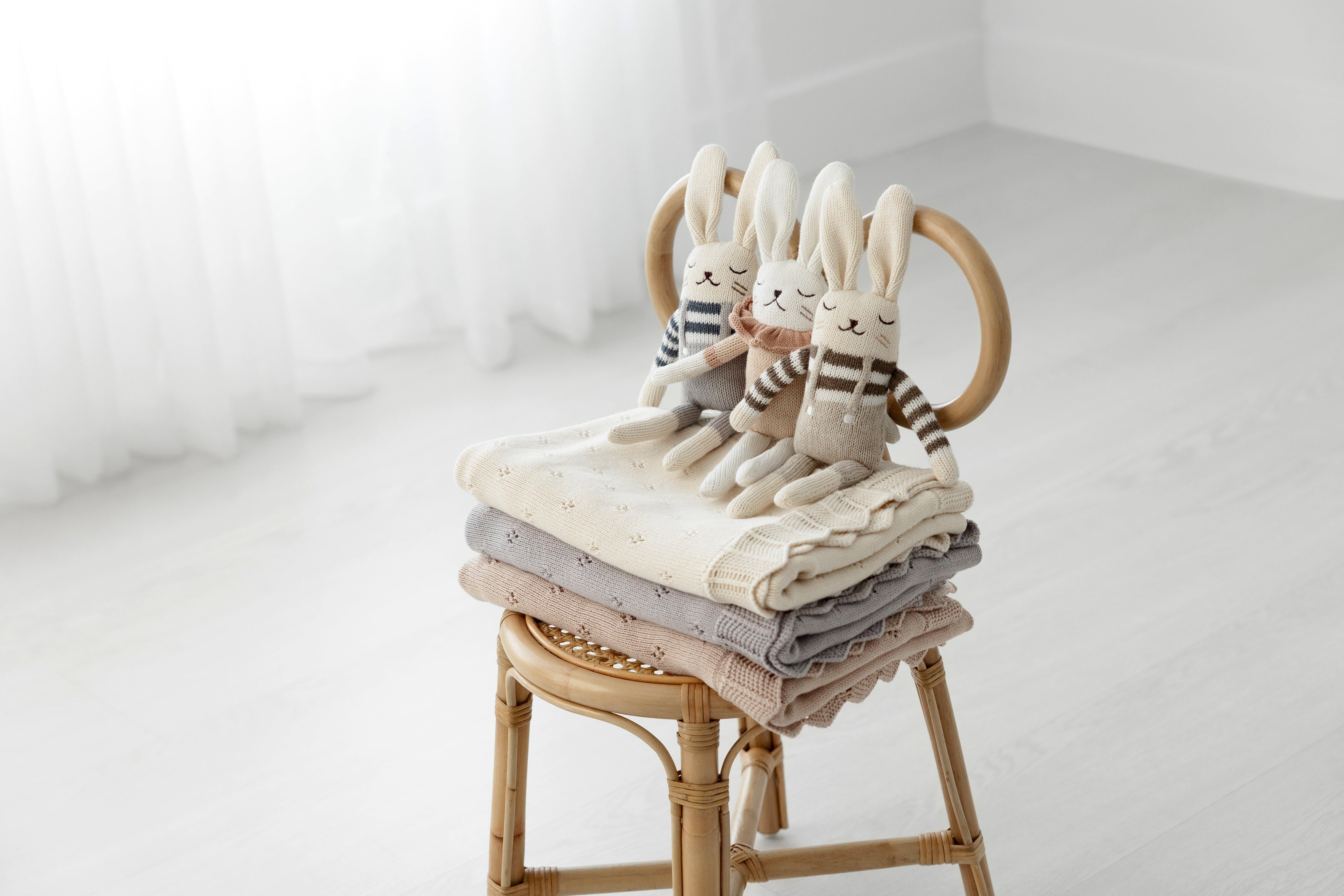 Scalloped Pointelle Baby Blanket Natural image number 2
