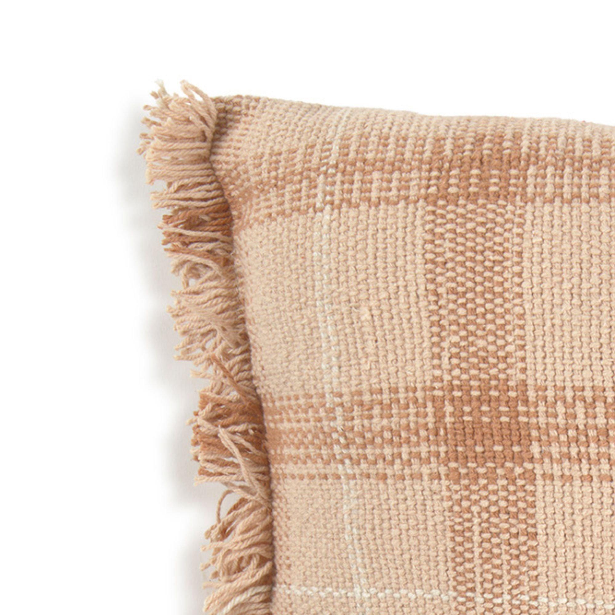 Handloom Cushion Rose image number 2