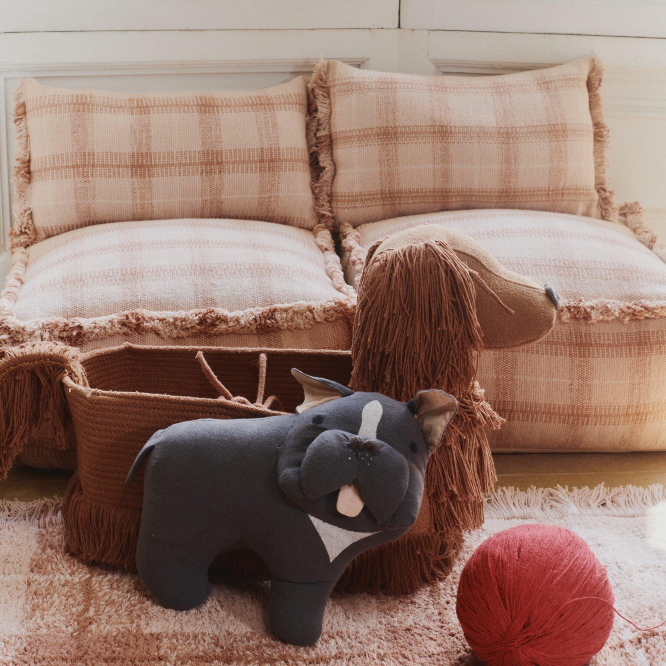 Handloom Cushion Rose image number 1