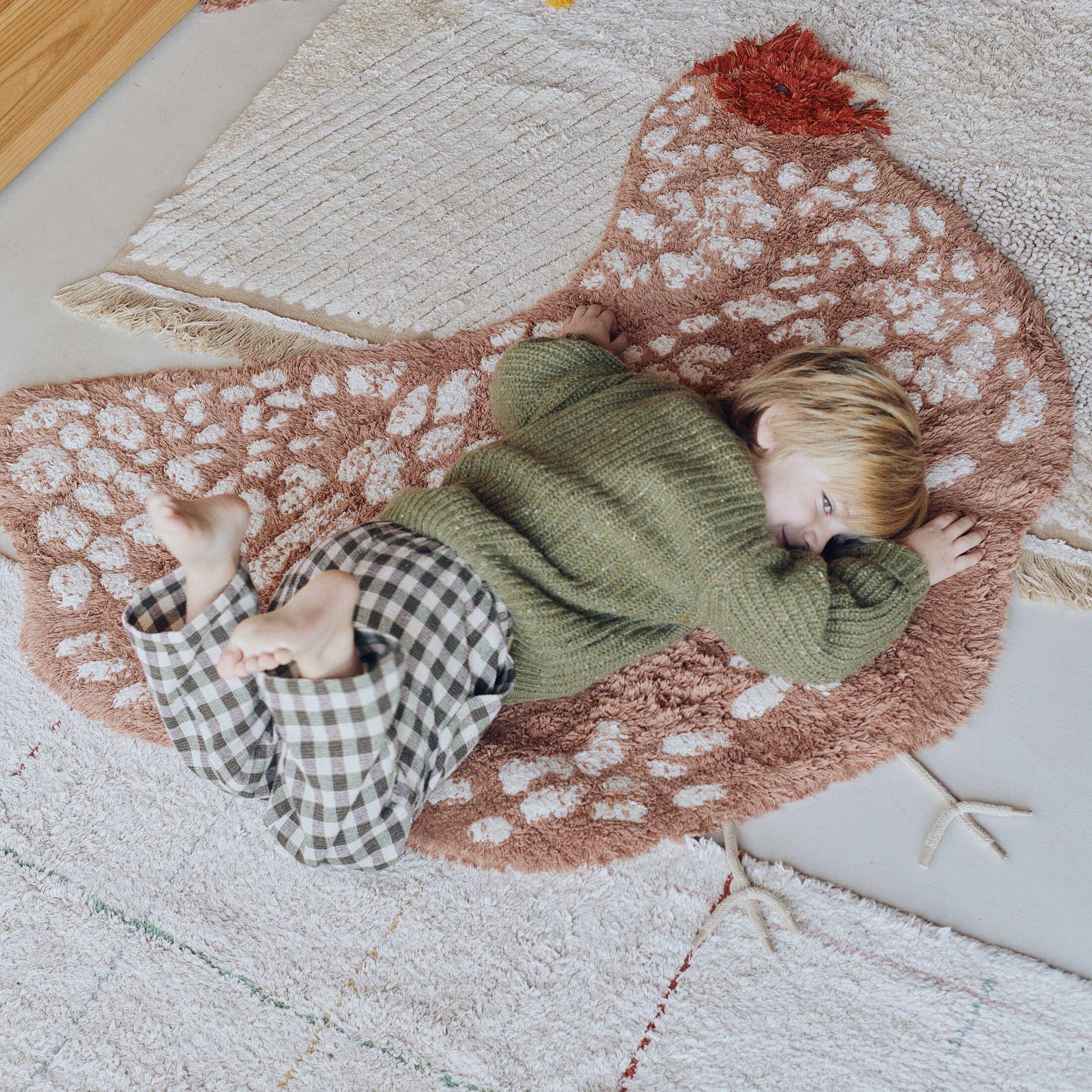 Washable Rug Chicken image number 2