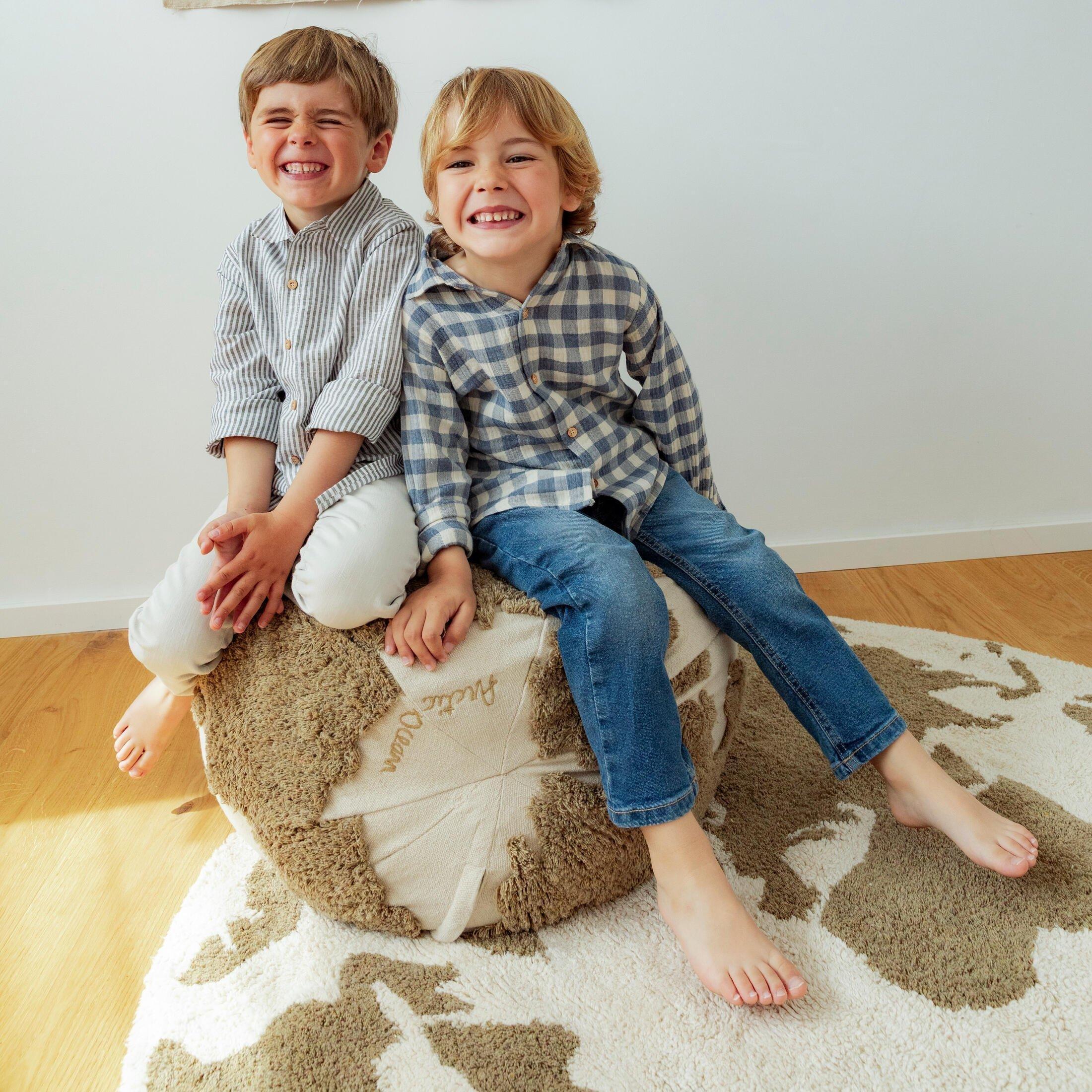 RugCycled washable rug World Map image number 2