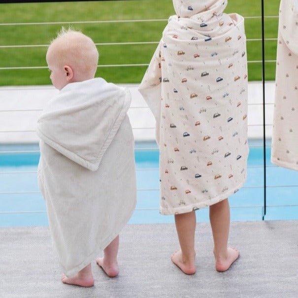 Hooded Towel in Feather image number 2