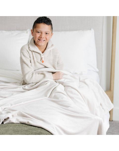 Minky Stretch Blanket in Buttermilk