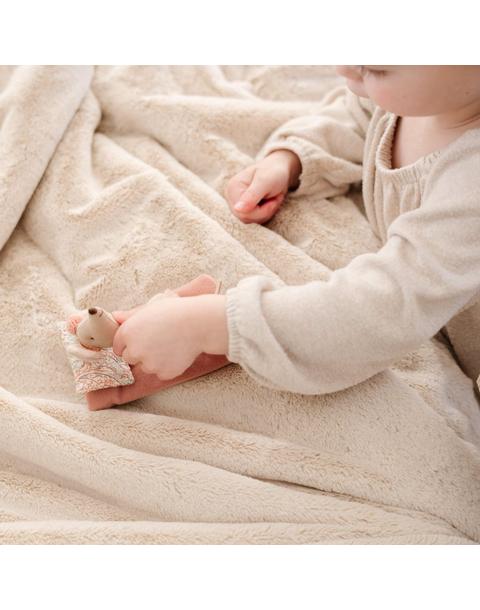 Lush Blanket in Buttermilk